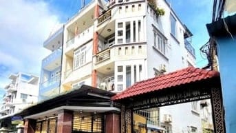 Bán nhà 3 lầu giá 13 tỷ đường 39 phường Bình Trưng TPHCM.