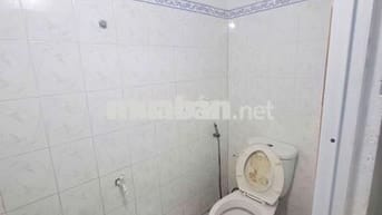 BÁN NHÀ MỚI ĐẸP HẺM XE HƠI 5M SÁT MẶT TIỀN GẦN CẦU GHỀNH CÓ GÁC LỬNG