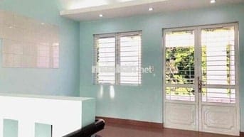 Cho thuê nhà 1T2L, mặt tiền Nguyễn Thị Tồn, P.Bửu Hòa.