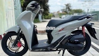 Honda Air Blade 2022 - Điểm nhấn từ động cơ 160cc  ban sh sphops xam si mang 160 thang abs nhu moi
