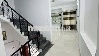 NHÀ 3 TẦNG MẶT TIỀN CẦN GIUỘC, 3PN, THANH KHÊ, VIEW KÊNH THOÁNG MÁT.