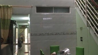 Bán nhà cấp 4 hẻm xe tải.tiếp khách thiện trí mua ở.