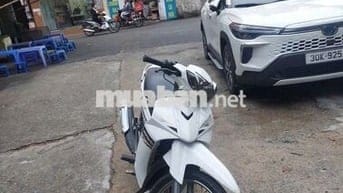 Bán xe Yamaha Sirius mầu trắng chính chủ