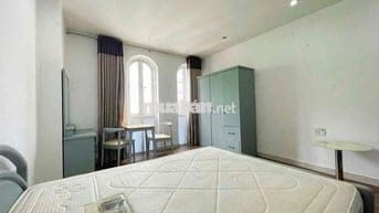 Stuido Full nt cửa sổ thoáng mát giá 7tr3 thang máy