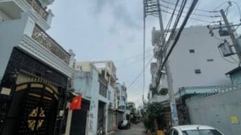 Lô Đất hẻm Nhựa 6m gần chợ dt 15x15m Giá 14.3 tỷ