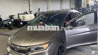 Honda City 1.5 CVT 2018 màu nâu titan