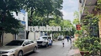 LIỀN KỀ KĐT VĂN QUÁN VIEW TRƯỜNG HỌC - 2 VỈA HÈ-GIÁ ĐẦU TƯ