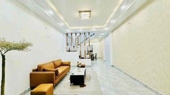 Nhà Mới Sân Đậu Ôtô Hẻm Tải Quay Đầu DT 4x17 1Trệt 1Lầu 2Pn 3Wc