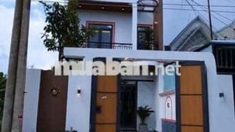 nhà ngộp bank shr ngay chợ bình chánh giá 900tr cho thuê 11tr/tháng