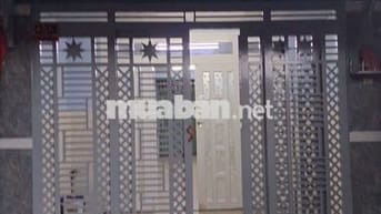 Nhà 2 mặt hẻm. 2 phòng ngủ, 2 vệ sinh