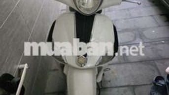 Xe máy Piaggio Liberty màu trắng sản xuất 2011