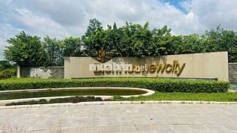 Thanh lý 3 nền 100m2 ngay trường học.Không lỗi.Giá 1,750 tỷ bao thuế