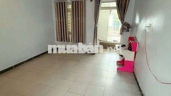 Nhà MT khu chợ BÌNH LONG [4x18, 1 lầu, 3pn, 2toilet]