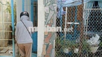 ❗️CẦN BÁN GẤP NHÀ HẺM CẤP 4 - 97,5m2 - Full THỔ - SHR - HC - 3.5T TL