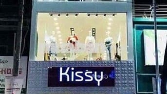 Nhà mới siêu đẹp Nguyễn Trãi Q5 – trệt 2 lầu, ngang 5m, thuê 70tr