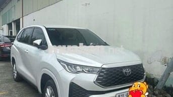 Toyota Innova Cross 2024  - 8000 km