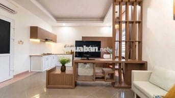 cần cho thuê phòng đầy đủ nội thất , giờ giấc tự do , có thang máy