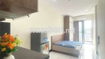 Siêu phẩm CCMN 25-30m2 Full đồ. Ban công, máy giặt tại Khương Đình