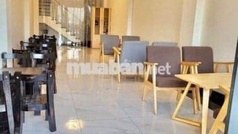 Cho Thuê Nhà 1 Trệt 2 Lầu 3PN Mặt Tiền Đường Nguyễn Văn Quỳ Q.7