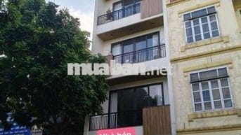 CẦN BÁN NHÀ PHÚC LỢI LONG BIÊN HÀ NỘI.