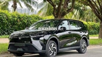 Xe điện Vinfast Miền Nam - em Phương