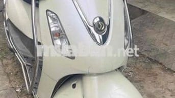 atila alizabetr xe máy rin keu cò