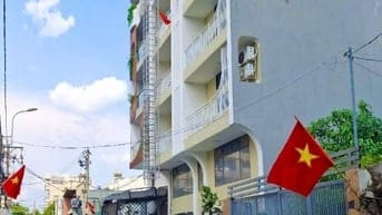 CHDV 28Pn HXH 2MT đường Đặng Thuỳ Trâm. 7x30m 210m2. TN: 160-180Tr/Th.