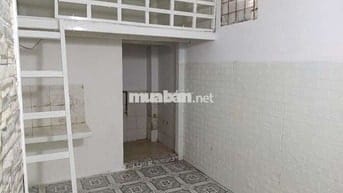 Phòng cho thuê giá rẻ, giờ giấc tự do, không phí quản lý