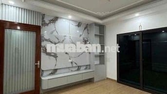 Hơn 8 tỷ có nhà mới thang máy Vĩnh Khang-Oto vào-10m oto tránh-64m*5T