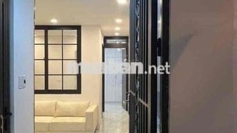 Chính chủ em bán nhà Tập thể tầng 1, sổ đỏ riêng biệt. Phố Bạch Mai .