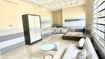 CĂN HỘ LUXURY SIÊU TO FULL NỘI THẤT SÁT BÊN THỐNG NHẤT