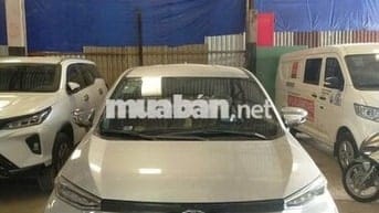 Toyota Avanza Premio 2022  - 72000 km