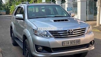 Toyota Fortuner 2014 2.5G 4x2 - 130000 km