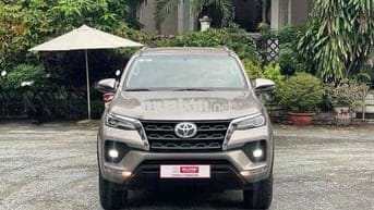 TOYOTA FORTUNER 2.4AT 2020 - CHẠY ÍT 32.000km