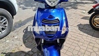 Xe rất đẹp máy thì thầm. Bán góp