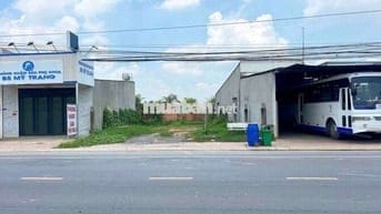 Bán đất mặt tiền kinh doanh sầm uất sát QL13