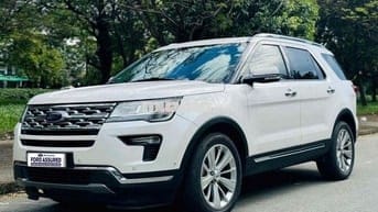 Ford Explorer 2.3L Ecoboost Nhập Khẩu USA