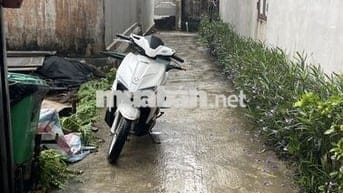 Bán nhà 4 tầng. Tiền yên hoài đức