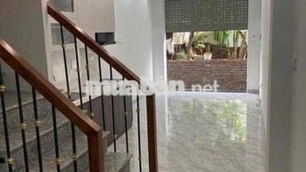 Ngon ! Hơn 5 tỷ nhà mới thang máy Vĩnh Khang-Oto tránh 20m-33m*5T;3N