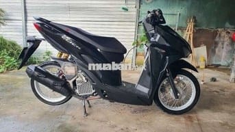 Vario 125 năm 2022 đen