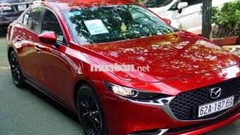 Mazda3 Luxury 2020 đỏ pha lê