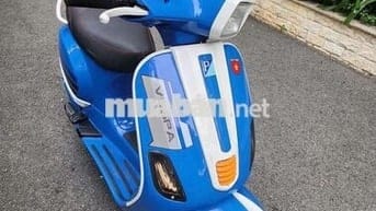 Xe máy Piaggio Vespa Sprint 125 IE 2015