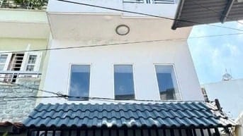 Ngộp! Bán nhà 33m² đường Bạch Đằng, P5, Bình Thạnh. Xây 5 tầng, hẻm 5m