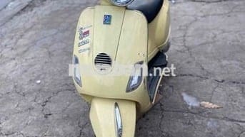 Bán xe vespa fi phun xăng bstp máy êm