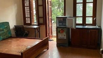 Bán nhà Trần Cung - Hoàng Quốc Việt - 70m2 - 5 Tầng - Chỉ 16 tỷ - Ô TÔ