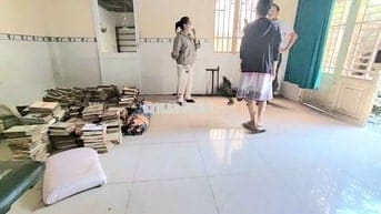 Nhà Nc Mễ Cốc gần chợ Vạn Nguyên bến bình đông cầu kênh ngang số 3