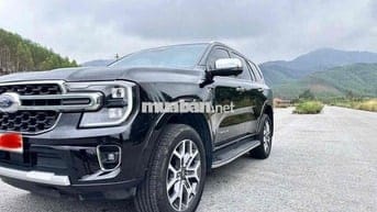 Chính chủ mua từ mới cần bán ev titanium 4x4 2024