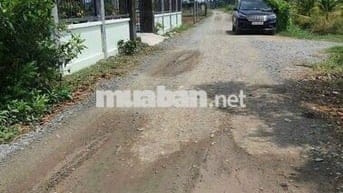 BAN ĐAT 2 MAT TIEN GTNT...2 OTO TRANH NHAU.