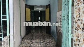 Cho thuê nhà nguyên căn, có gác.