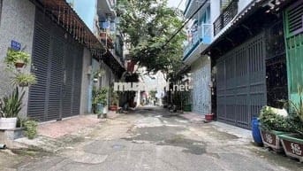 BÁN NHÀ CHÍNH CHỦ HẺM XE TẢI VIP NHẤT LÂM THỊ HỐ SÁT BÊN ĐƯỜNG DƯƠNG